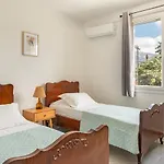 Lemon Garden Apartment